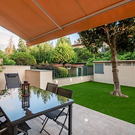 Garden Retreat *